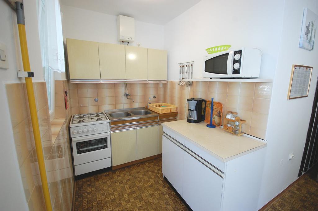 Apartments Jakobi By El-Pi Tours Нівице Екстер'єр фото